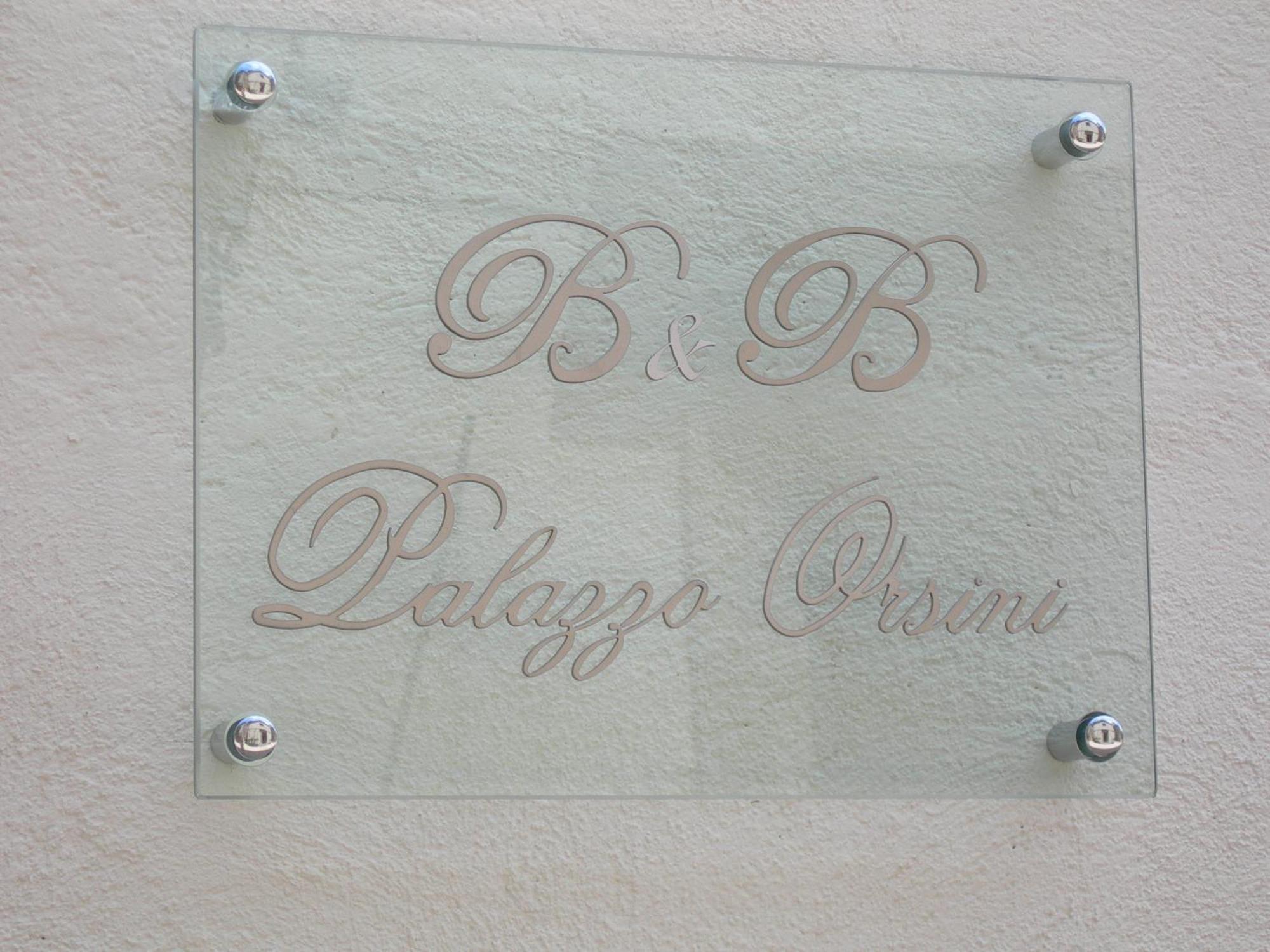 Palazzo Orsini Bed & Breakfast Bomarzo Bagian luar foto