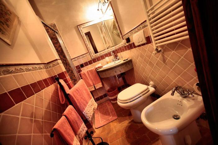 Palazzo Orsini Bed & Breakfast Bomarzo Ruang foto